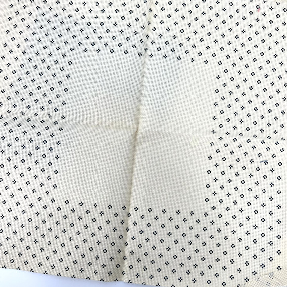 Vintage Counted Cross Stitch Background Fabric Only - Picture 4 of 8